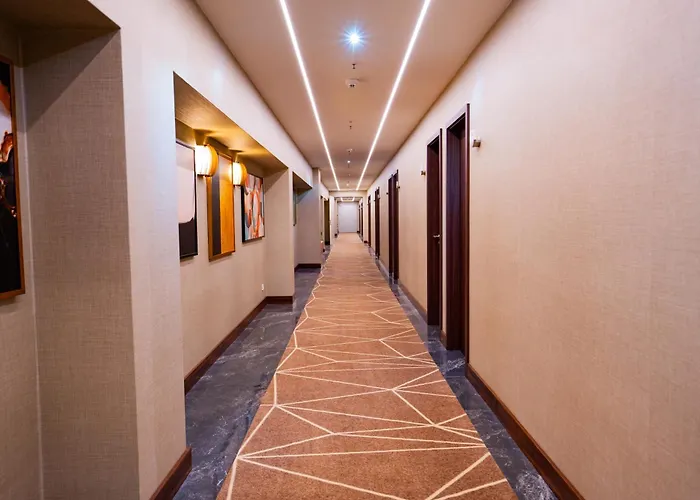 Puzzle Airport Frankfurt 酒店 吕塞尔斯海姆